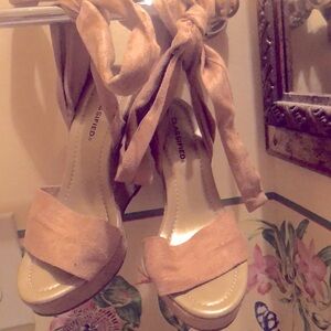 Classified Wedge Tan Heels with Sash Ankle Ties